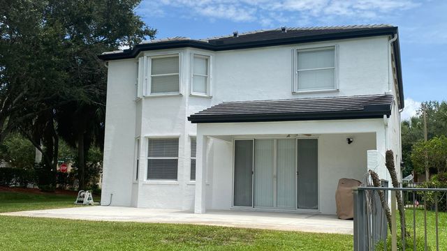 7650 OAK GROVE Circle, Lake Worth, FL 33467