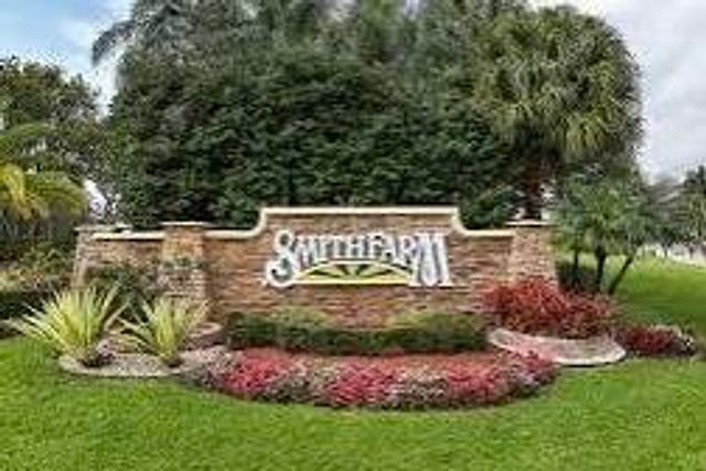 7650 OAK GROVE Circle, Lake Worth, FL 33467