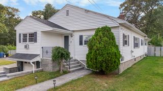3 Primrose Rd, Billerica, MA 01821