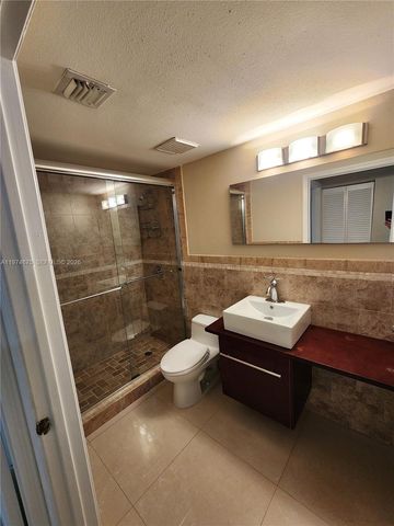 2492 Centergate Dr 108, Miramar, FL 33025