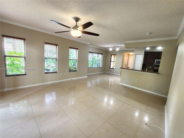 2492 Centergate Dr 108, Miramar, FL 33025