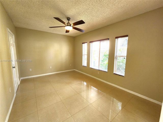 2492 Centergate Dr 108, Miramar, FL 33025