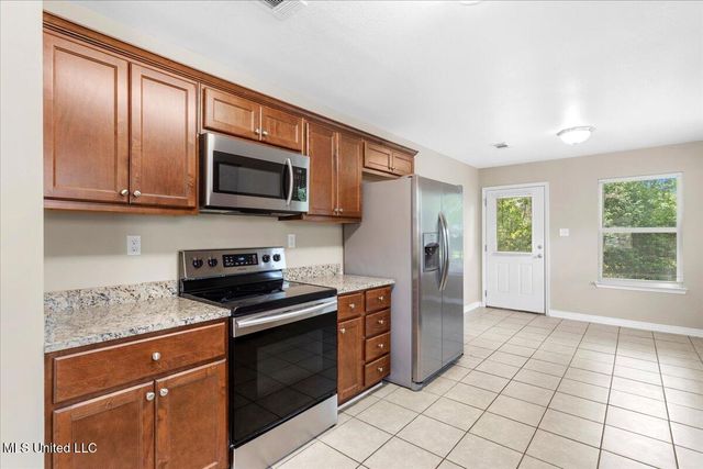 390 Rosalie Maria Drive, Biloxi, MS 39531