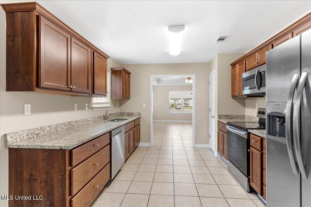390 Rosalie Maria Drive, Biloxi, MS 39531