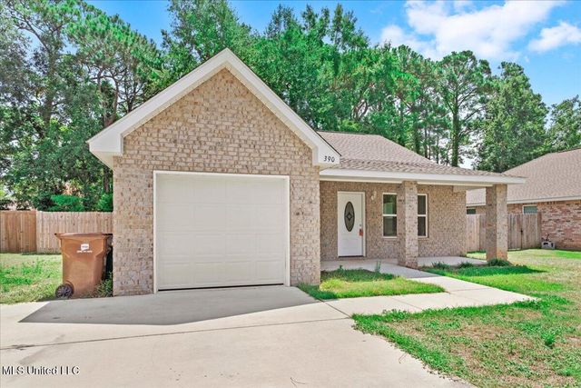 390 Rosalie Maria Drive, Biloxi, MS 39531