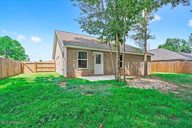390 Rosalie Maria Drive, Biloxi, MS 39531