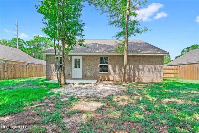 390 Rosalie Maria Drive, Biloxi, MS 39531