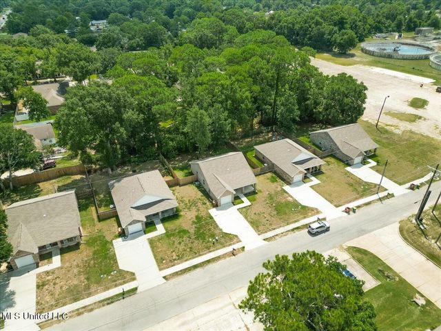 390 Rosalie Maria Drive, Biloxi, MS 39531