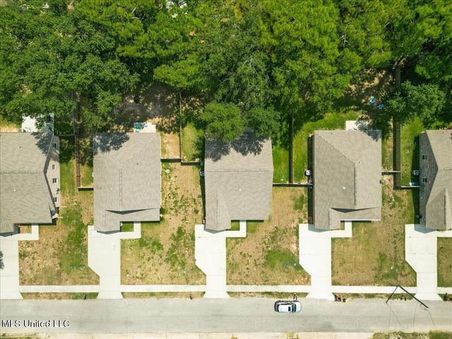 390 Rosalie Maria Drive, Biloxi, MS 39531