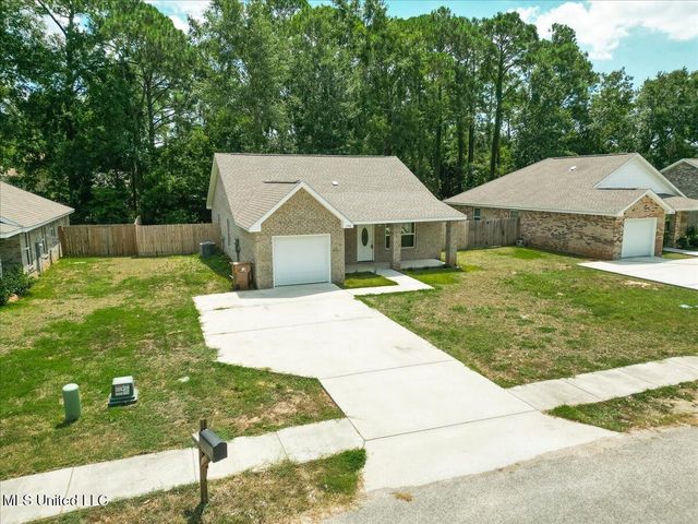 390 Rosalie Maria Drive, Biloxi, MS 39531