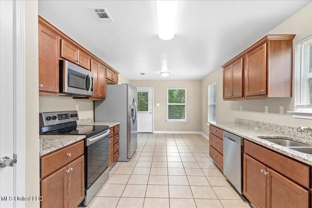 390 Rosalie Maria Drive, Biloxi, MS 39531