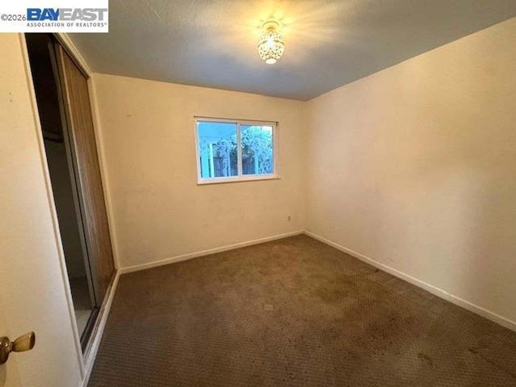 Image 15 of property listing at 72 Andrew Ave, Pittsburg, CA 94565