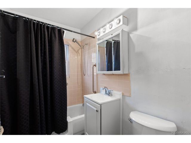 3520 N Fillmore, Denver, CO 80205