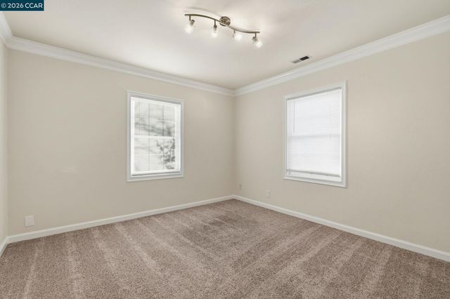 1868 Granada Dr, Concord, CA 94519