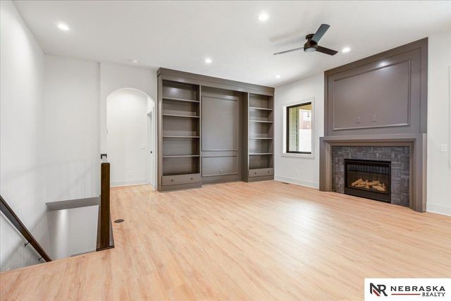 1031 S 88th Street, Lincoln, NE 68510