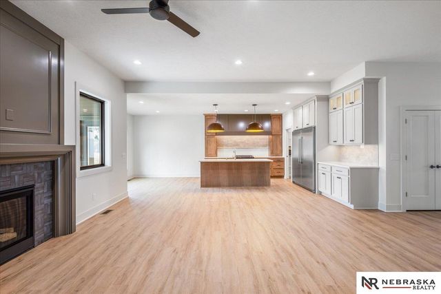 1031 S 88th Street, Lincoln, NE 68510