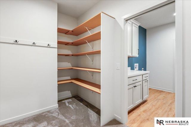 1031 S 88th Street, Lincoln, NE 68510