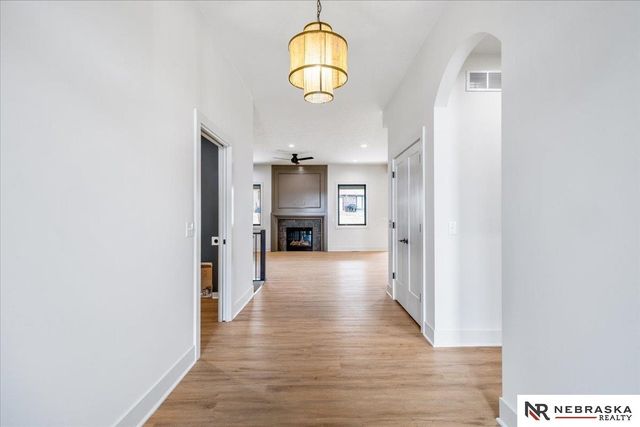 1031 S 88th Street, Lincoln, NE 68510