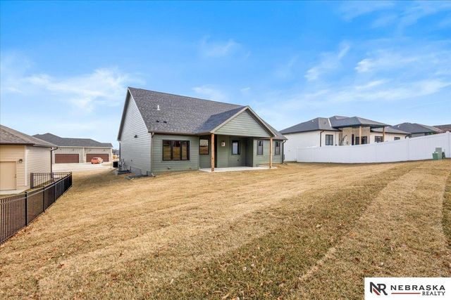 1031 S 88th Street, Lincoln, NE 68510