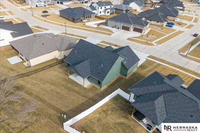 1031 S 88th Street, Lincoln, NE 68510