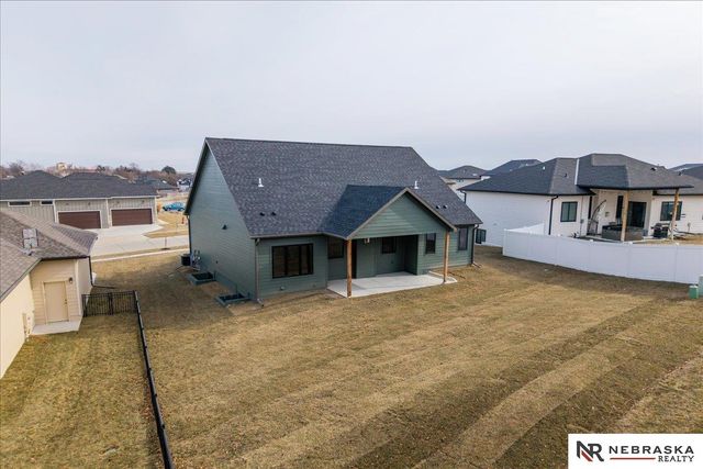 1031 S 88th Street, Lincoln, NE 68510