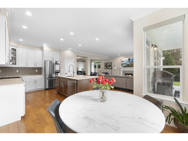 6354 Ne MARINA Ct, Hillsboro, OR 97124