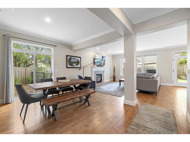 6354 Ne MARINA Ct, Hillsboro, OR 97124