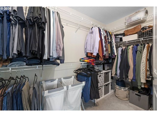 6354 Ne MARINA Ct, Hillsboro, OR 97124