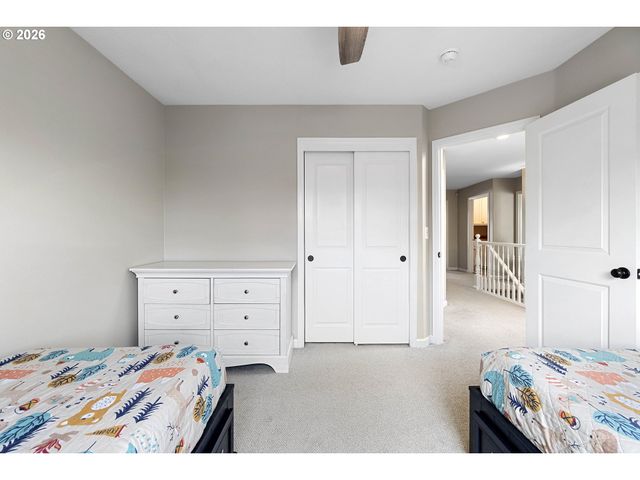 6354 Ne MARINA Ct, Hillsboro, OR 97124