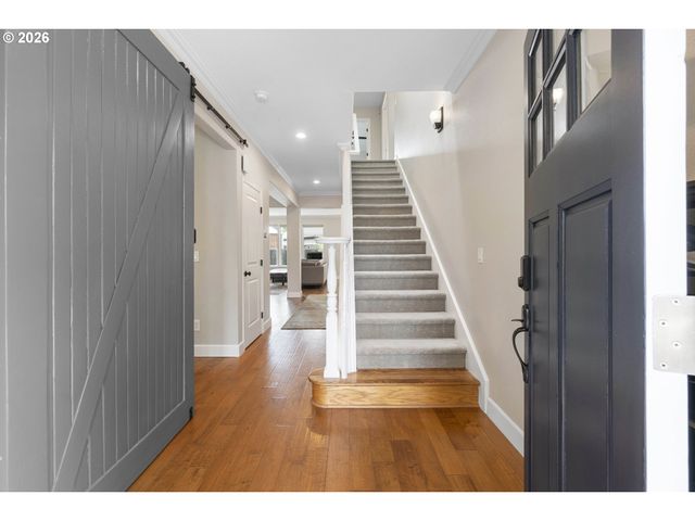 6354 Ne MARINA Ct, Hillsboro, OR 97124