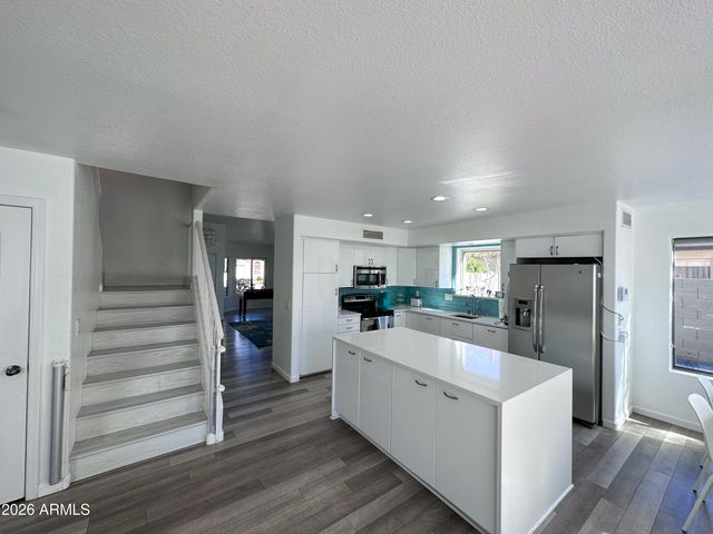 15747 W LINDEN Street, Goodyear, AZ 85338