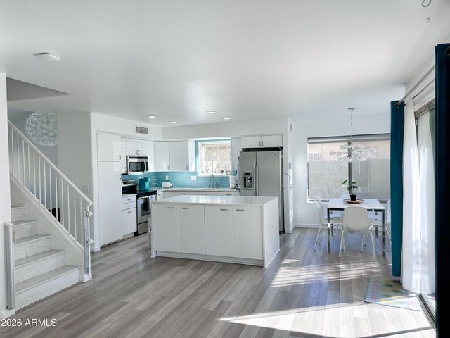 15747 W LINDEN Street, Goodyear, AZ 85338