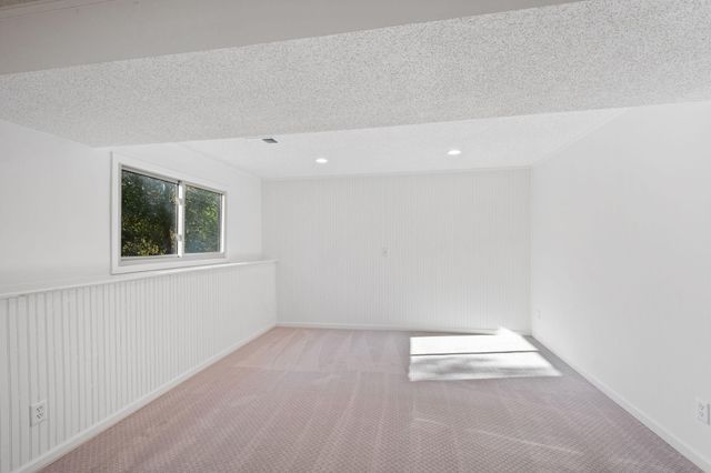 6384 Saint Johns Drive, Eden Prairie, MN 55346