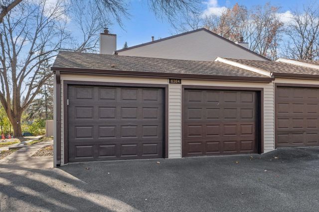 6384 Saint Johns Drive, Eden Prairie, MN 55346