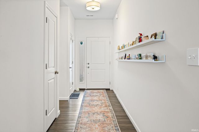 215 Folkston Way, Lafayette, IN 47905