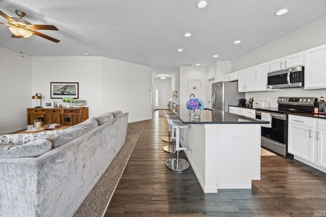 215 Folkston Way, Lafayette, IN 47905