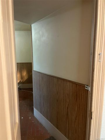 2812 State Route 208, Walden, NY 12586