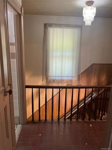 2812 State Route 208, Walden, NY 12586