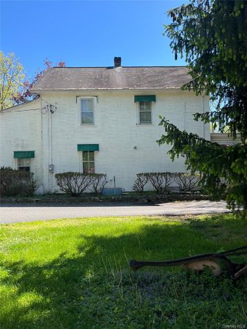 2812 State Route 208, Walden, NY 12586