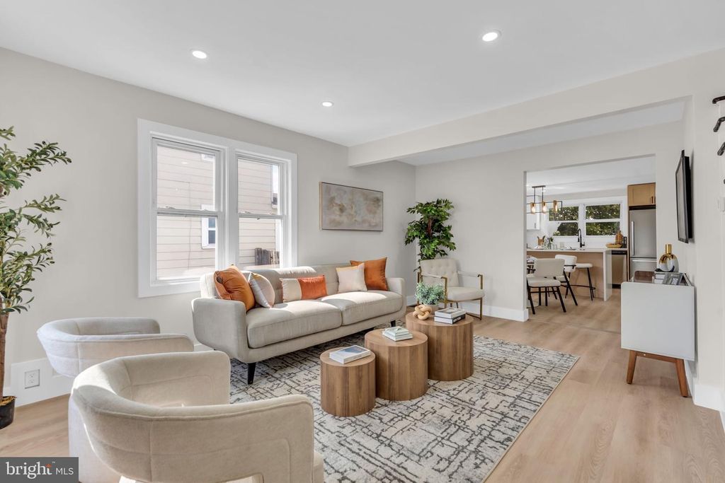33 MORRIS AVE, BURLINGTON, NJ 08016 — photo 3