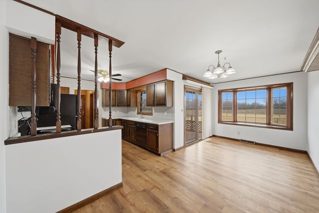 34078 1800 North Avenue, Arlington, IL 61312