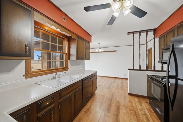 34078 1800 North Avenue, Arlington, IL 61312