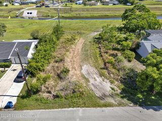 1563 Omega Street NE, Palm Bay, FL 32907