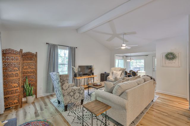 1908 Potts Camp Rd, Smithville, TN 37166