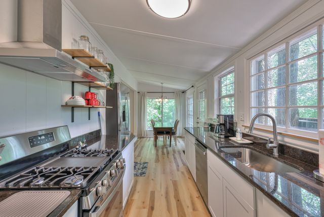 1908 Potts Camp Rd, Smithville, TN 37166