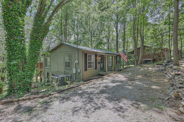 1908 Potts Camp Rd, Smithville, TN 37166