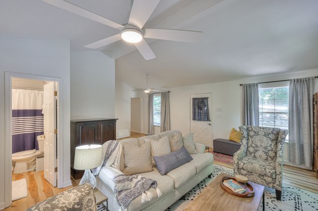 1908 Potts Camp Rd, Smithville, TN 37166