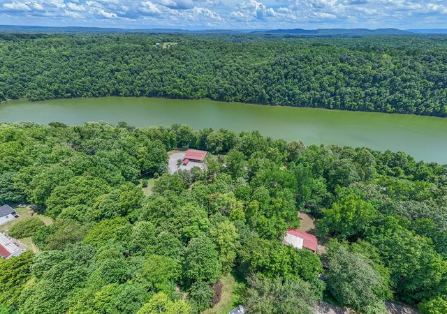 1908 Potts Camp Rd, Smithville, TN 37166