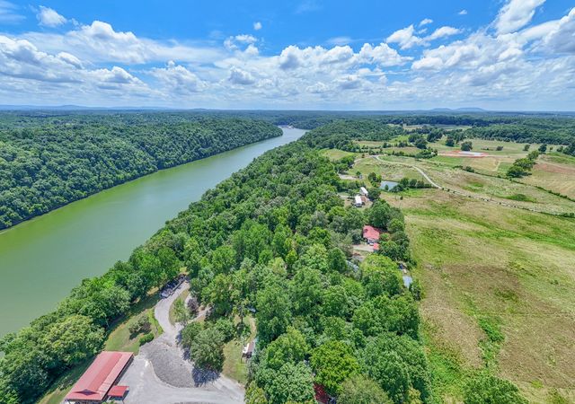 1908 Potts Camp Rd, Smithville, TN 37166