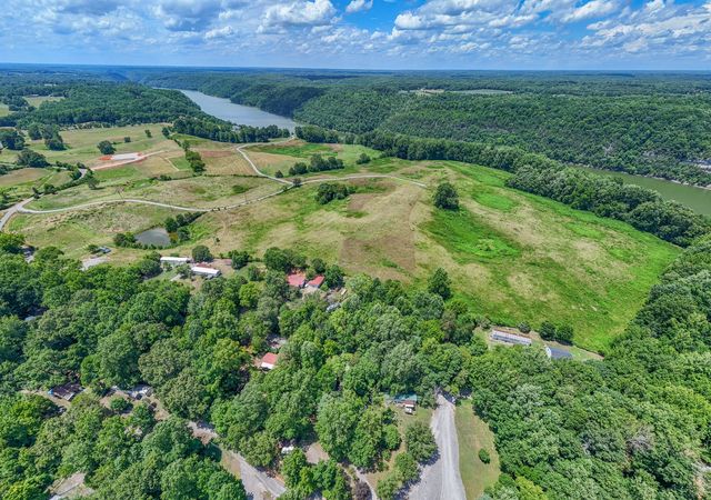 1908 Potts Camp Rd, Smithville, TN 37166